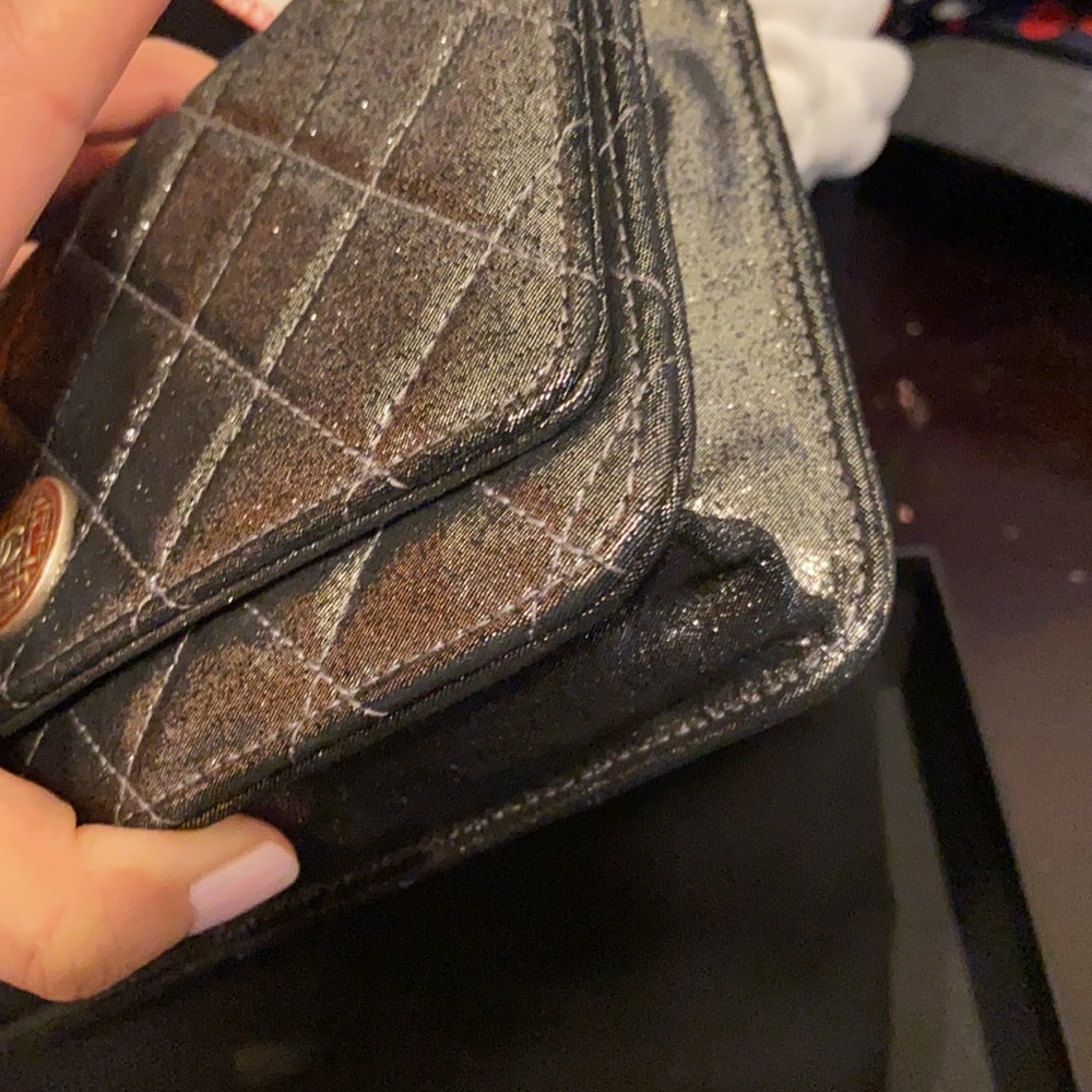 Chanel wallet on a chain - Picture 4 of 9